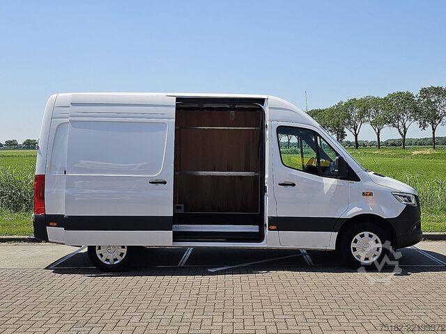 Hochdachkombi MERCEDES-BENZ SPRINTER 317 L2H2 LED Mbux10 AC!