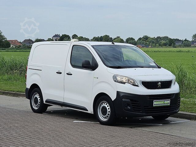 High-roof van PEUGEOT EXPERT 2.0 HDI