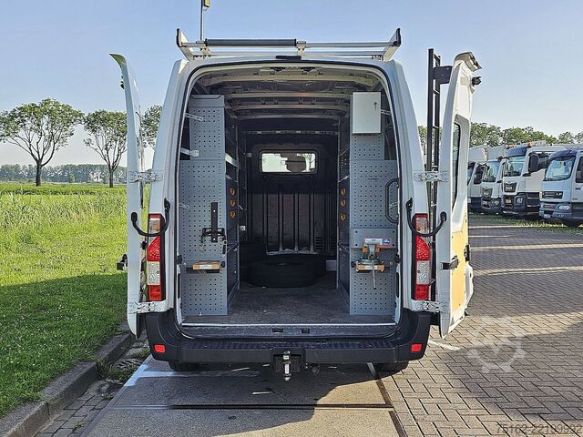 High-roof van OPEL MOVANO 2.3 L2H2 180PK Euro6 Air
