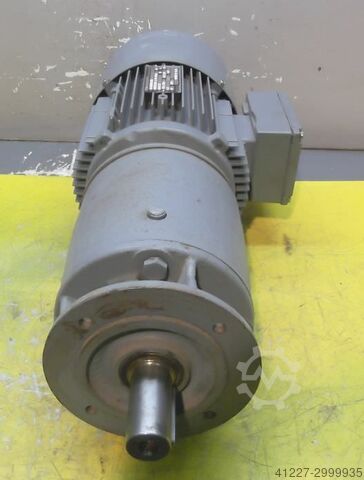 Getriebemotor 1,1 kW 57 U/min SEW-EURODRIVE RF60DT90S4BN