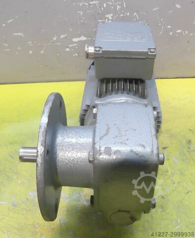 Getriebemotor 0,55 kW 42 U/min SEW-EURODRIVE SF31DT80K-4B