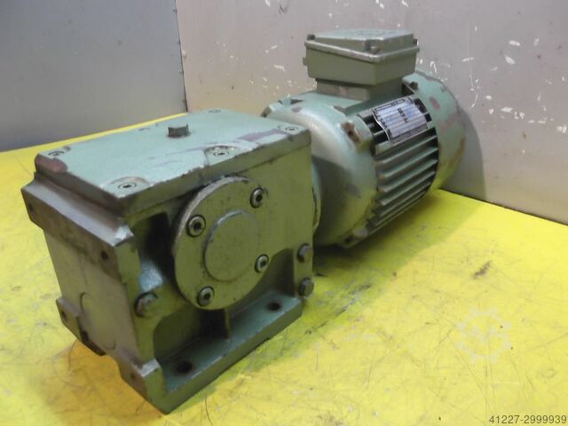 Getriebemotor 1,5 kW 164 U/min SEW-EURODRIVE SSG2WD90L-4