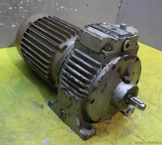 Adjustable gear motor 0.18 kW 81-485 rpm Lenze A03-R14