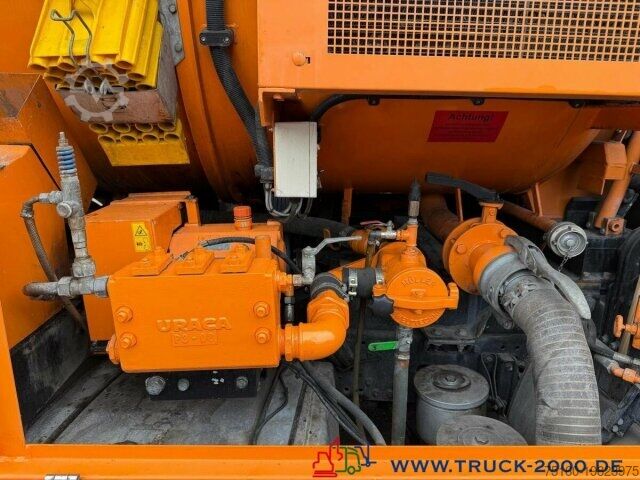 Vacuum tank truck MAN 26.320 Müller Kanal Sauger + Sinkkastenreiniger