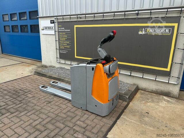 VS-22356 Electric pallet truck Still EDXUSF20 Year 2011 STILL EDXUSF20