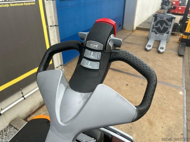 VS-22356 Electric pallet truck Still EDXUSF20 Year 2011 STILL EDXUSF20