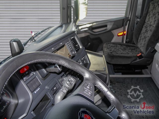 Volume tractor unit Scania R 460 A4x2EB - SUPER -
