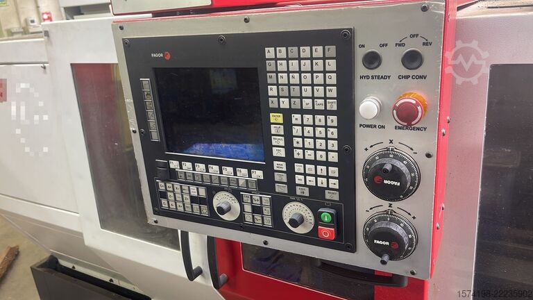 CNC lathe Pinacho SE 200