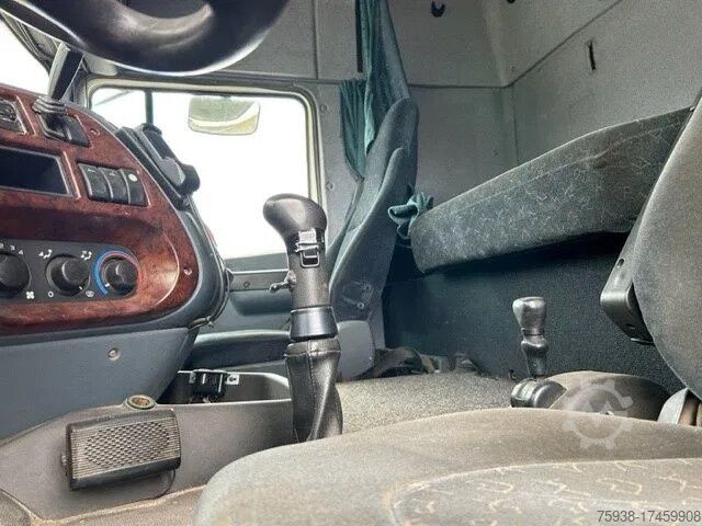 Hakenarmsystem DAF 95.480 XF SPACECAB 6x2 WITH HOOK-ARM SYSTEM (EU...