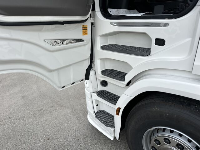 Standard tractor unit SCANIA 590S FULL PNEUMATIC