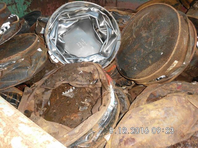 BTS-Drum Crusher PLC auto, barrels  BTS-Fasspresse PLC  BTS-Drum Crusher PLC