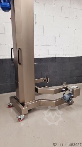 Lifting tipper  Elevator