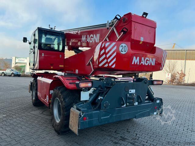 Teleskoplader Magni RTH 6.26 / nur 849h ! / Gabel / 5 t Winde