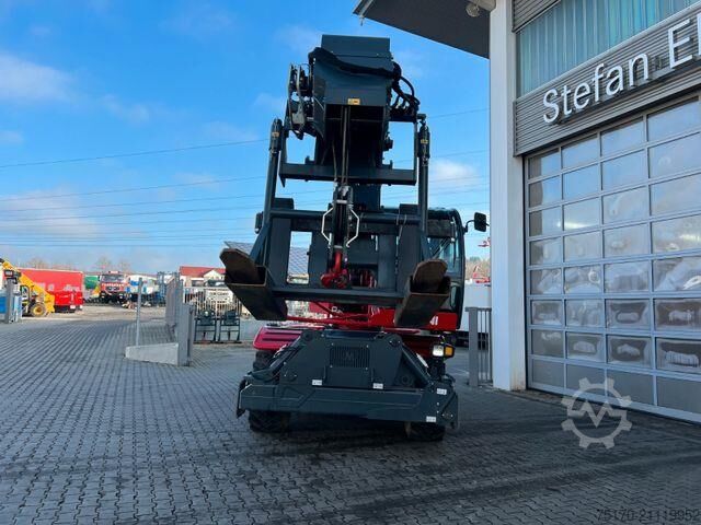 Teleskoplader Magni RTH 6.26 / nur 849h ! / Gabel / 5 t Winde