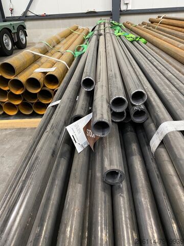 Geschweißte Rohre 65 x 4 und 70 x 6,8 mm. . Stalen Buizen Surplus No certificates