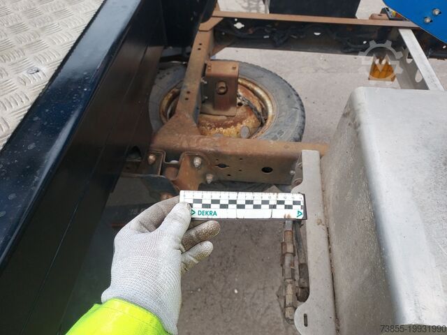 Truck-Mounted Boom Lift Isoli PNT220NLX on Nissan NT400