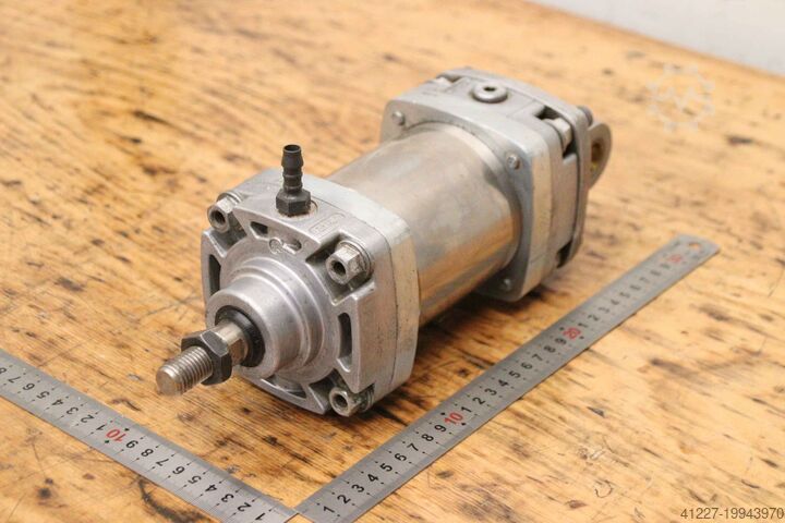 Pneumatic cylinder Knorr-Bremse DU-80/100 Hub 100 mm