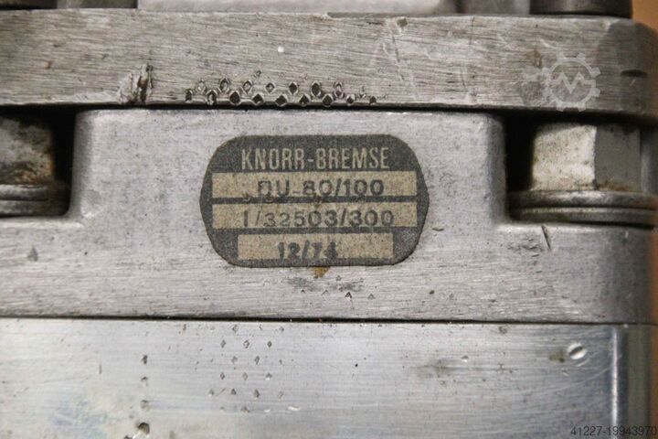 Pneumatic cylinder Knorr-Bremse DU-80/100 Hub 100 mm