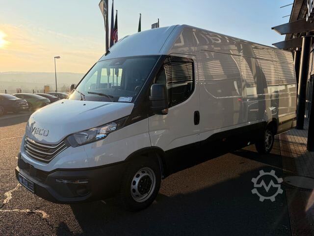 High-roof van Iveco Daily 35S18 HA8 *R4.100mm*Automatik*Kamera*ACC*
