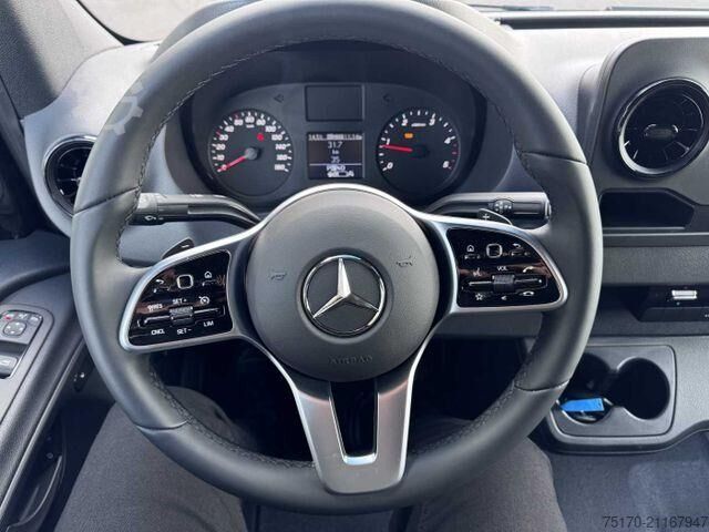 High-roof van Mercedes-Benz Sprinter 517 CDI 3665 Klima Kamera AHK Warmluft