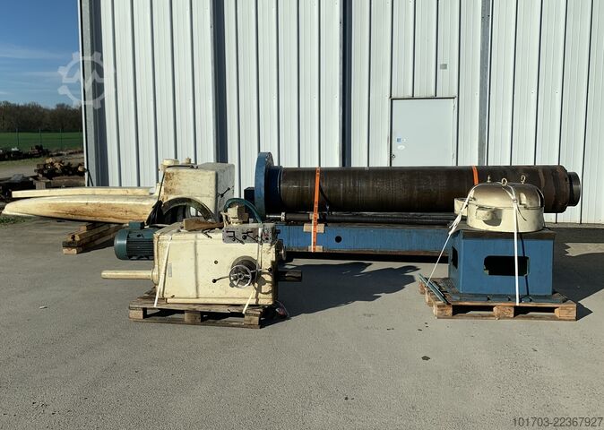 Radial Drilling Machine GSP 49S22