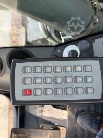 Wheel excavator Liebherr A 918 Litronic Mobilbagger