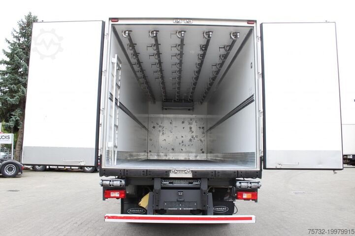 Refrigerated truck Volvo FE 280 CS 850 Fleisch Meat Viande Strom