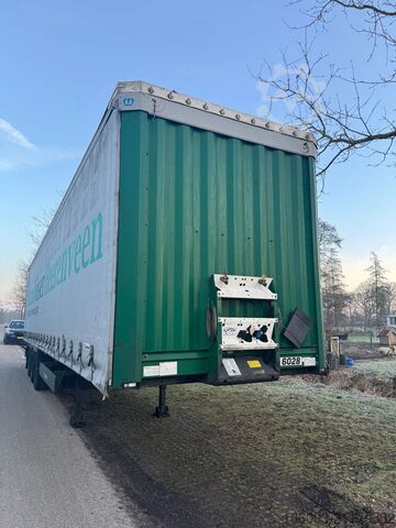 Schiebeplanen Krone 3-ass schuifzeilen oplegger