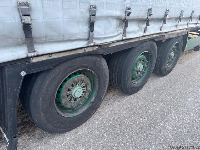 Schiebeplanen Krone 3-ass schuifzeilen oplegger