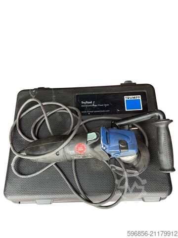 TRUMPF TruTool TKA 500 Fasen- und Kantenfräsmaschine für Blech, 1400W, mit Koffer. TRUMPF TruTool TKA 500 fazowarka ukosowarka do blach 1400W walizka TRUMPF TruTool TKA 500 fazowarka ukosowarka do blach 1400W walizka