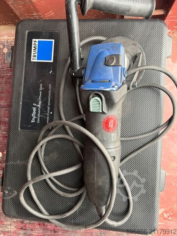 TRUMPF TruTool TKA 500 Fasen- und Kantenfräsmaschine für Blech, 1400W, mit Koffer. TRUMPF TruTool TKA 500 fazowarka ukosowarka do blach 1400W walizka TRUMPF TruTool TKA 500 fazowarka ukosowarka do blach 1400W walizka