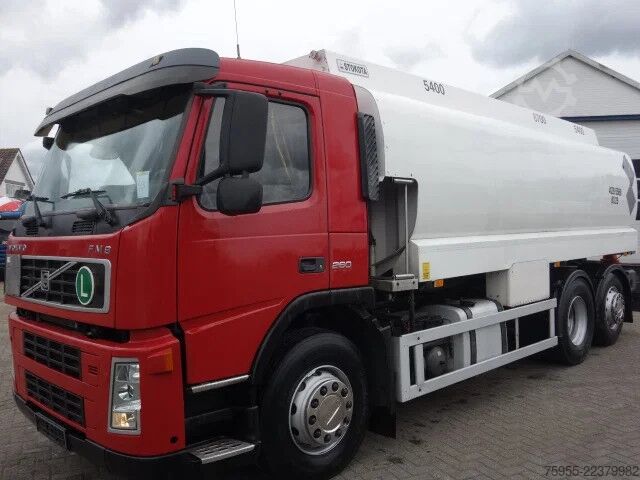  Volvo FM 9.260 19,500LITER FUEL TANK