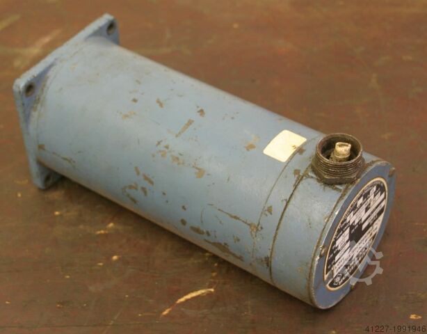 Servomotor SE M113-FJ40