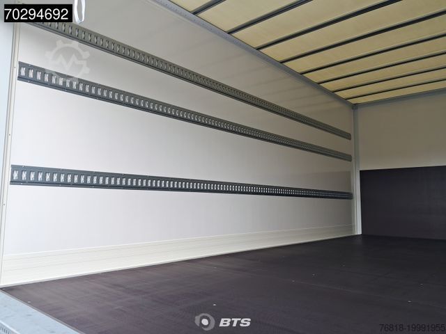 Box truck DAF XB 210 4X2 FA DC 8t - Junge Leichtbaukoffer