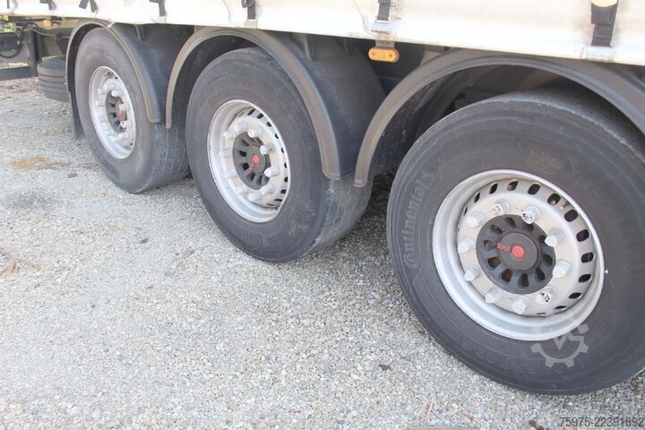 Swap body semitrailer Lecitrailer centinato alla francese usato