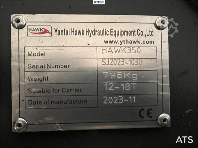 Yantai hawk 350 woodcutter w/ s60 attachment Yantai hawk 350 woodcutter w/ s60 attachment