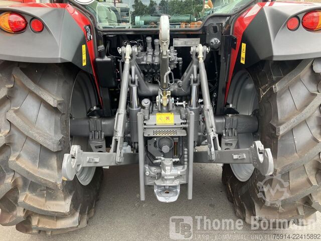 Tractor Massey Ferguson MF 4709 M Cab Essential