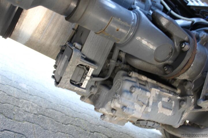 Standard SZM Daf XF 530 SC Retarder ACC LDWS Kühlbox Vollspoiler