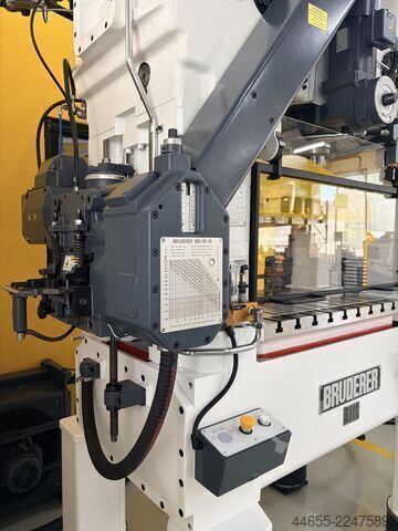 Automatic punching machine BRUDERER BSTA 50 HL