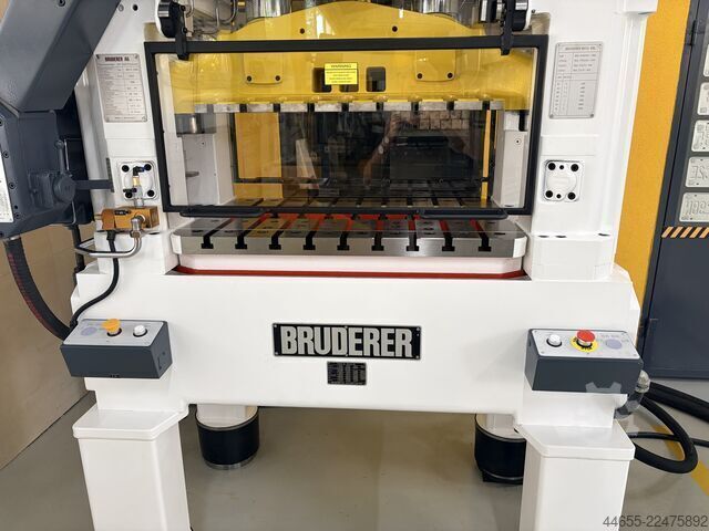 Automatic punching machine BRUDERER BSTA 50 HL