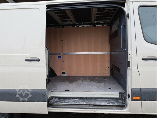 Customized van Mercedes-Benz Sprinter 317CDI,L2H1,Automatik,Standhzg.,LED