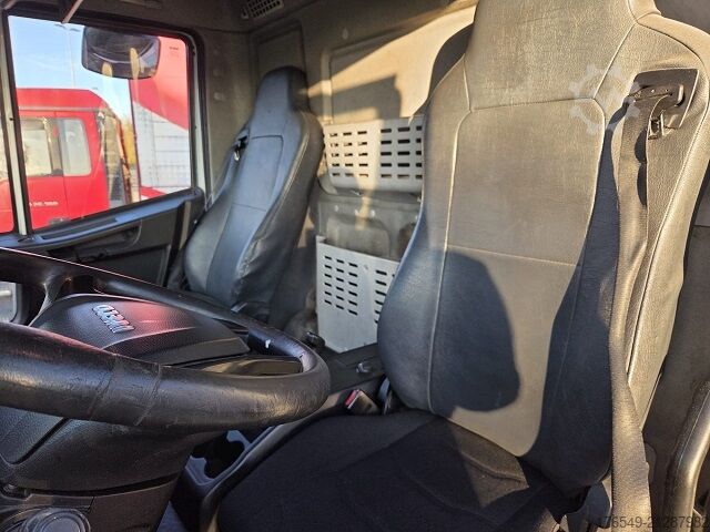 Ladefläche und hydraulische Ladebordwand Iveco 190-280 /P