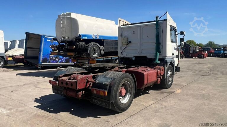 Standard tractor Renault R 340 Major (6 CULASSE / POMPE MANUELLE / MANUA...
