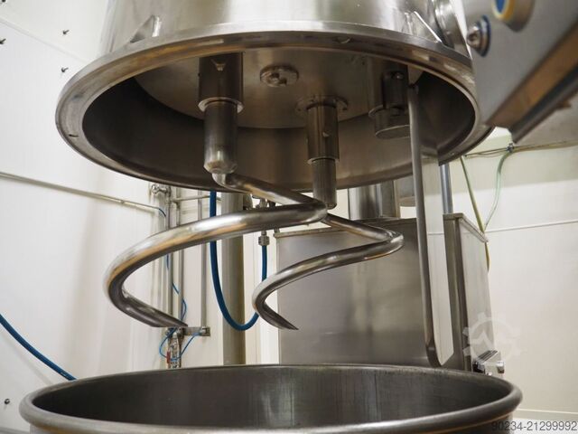 Gebrauchter Edelstahl-Planetenmischer Grieser Modell VPL 350 mit Mischbehältern. GRIESER VPL 350