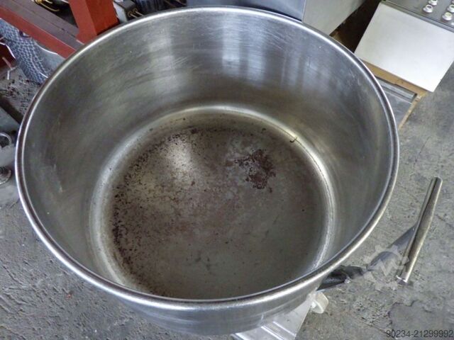 Gebrauchter Edelstahl-Planetenmischer Grieser Modell VPL 350 mit Mischbehältern. GRIESER VPL 350