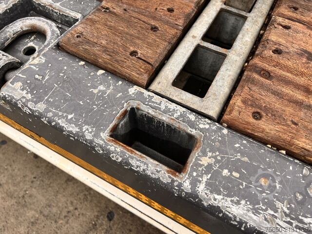 Low loader semitrailer Kässbohrer 3 Achs  3 Achs Satteltieflader