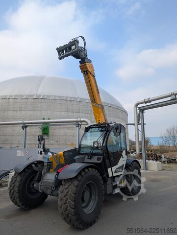Liebherr T 33-10 Telehandler | 9.75 m Liebherr T33-10