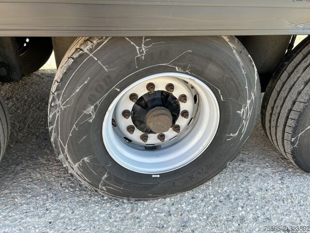 Kühl-/Tiefkühltransport SOR Iberica SP71 / Carrier Vector 1850 / Frigo Box / Loadli...