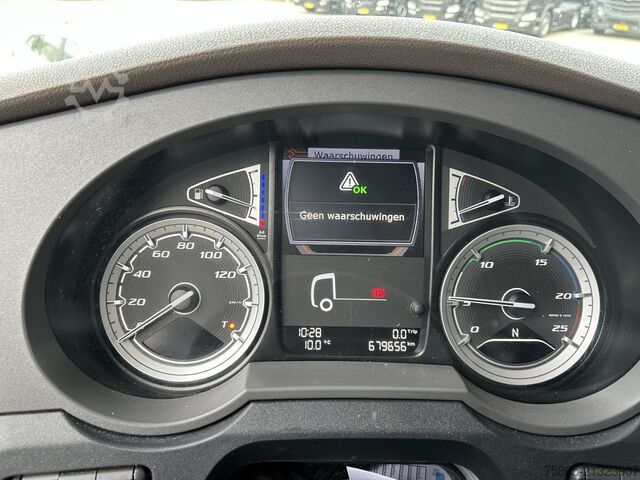 Standard-SZM DAF XF 450 FT Space Cab / ADR / 679 dkm / Tacho V2 ...