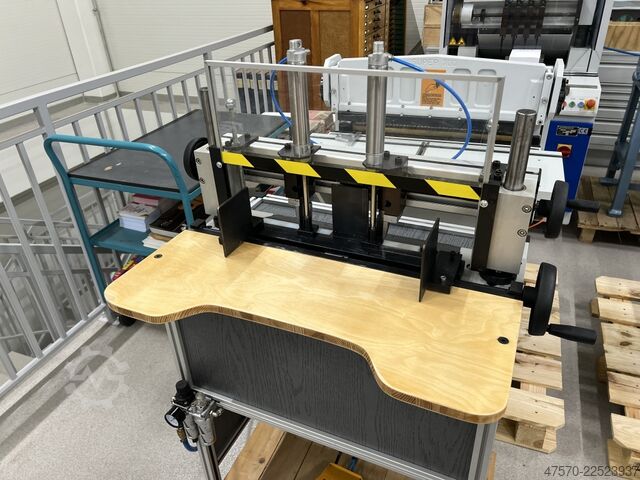 Double side corner cutter Double side corner cutter pneumatic